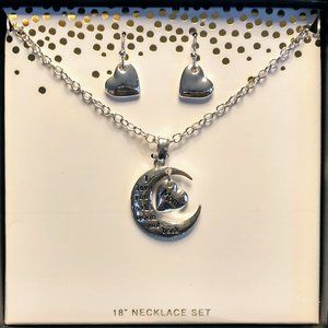 Merry & Bright brand - "MOM" - Necklace/Earring set - New in Giftbox